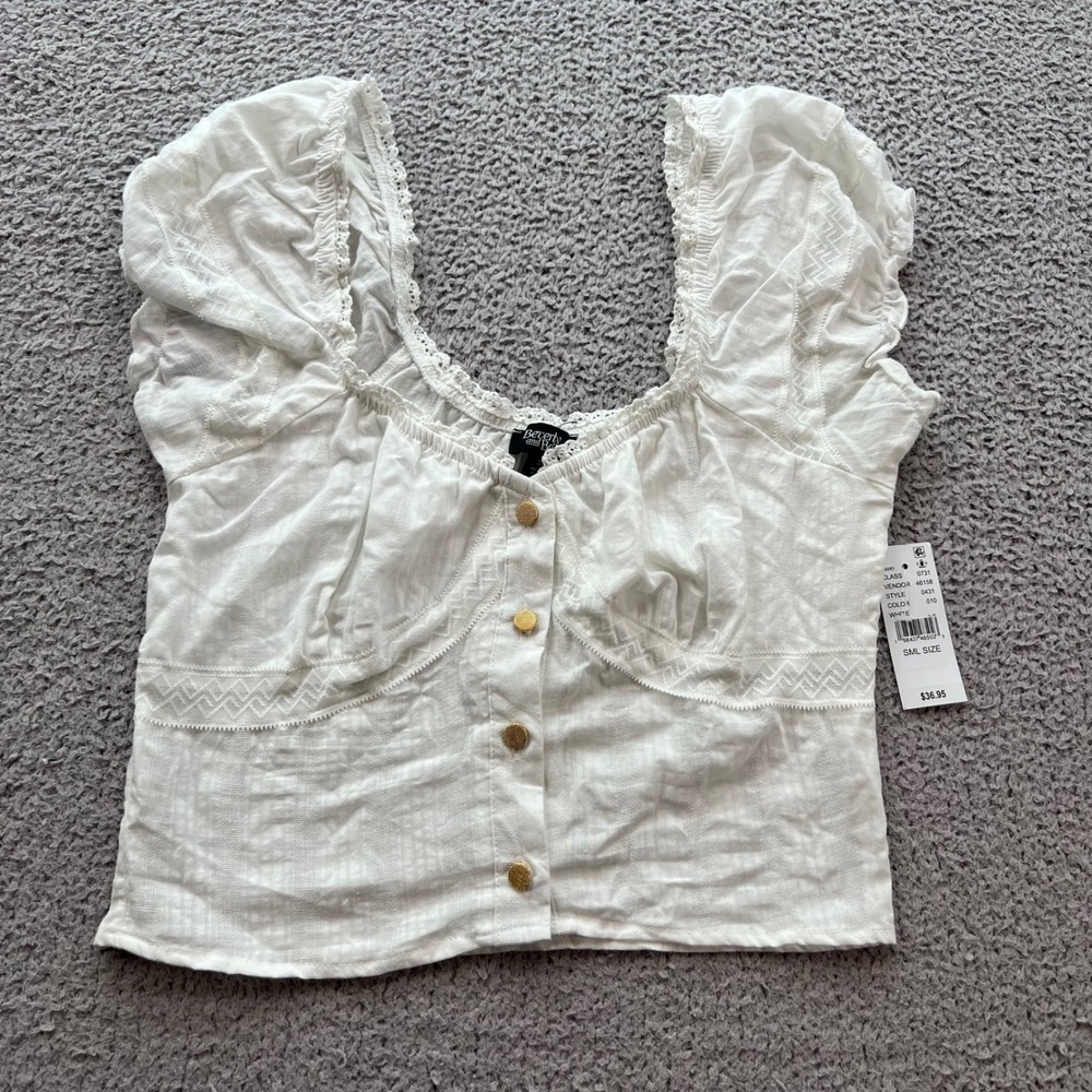 Beverly and Beck PacSun White Lace Trim Puff Sleeve Milkmaid Crop Top Small NWT